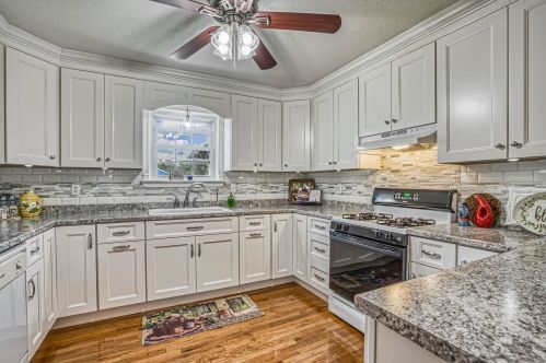 240 Chestnut St, Unity, NH 03743-5849