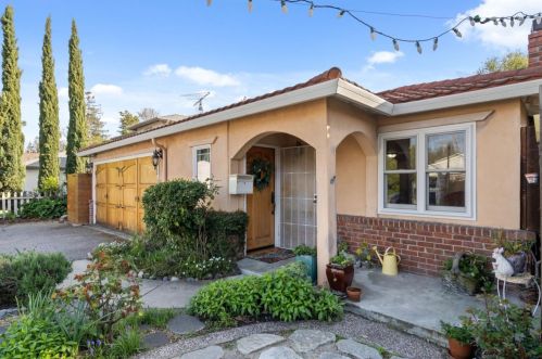 2410 Ross Rd, Palo Alto, CA 94303-3623