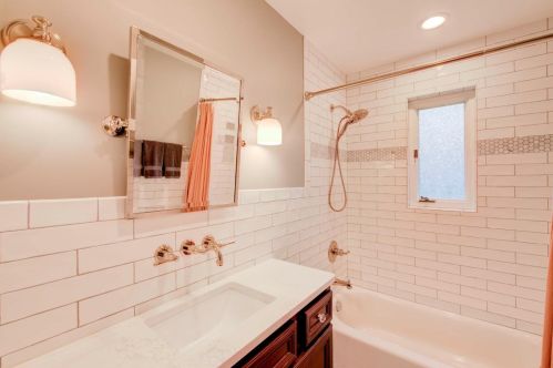 6975 Bramble Hill Dr, Cincinnati OH  45227-3260 exterior