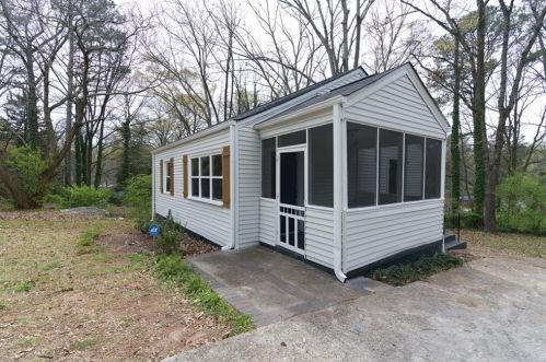 2505 Hillcrest Dr, Atlanta, GA 30344-2422