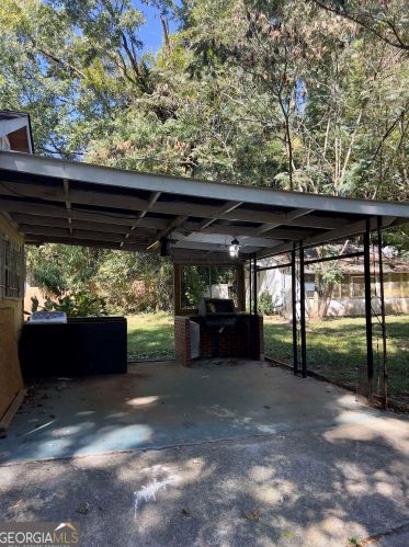 40 Knottingham Ct, Stockbridge GA  30281-3100 exterior