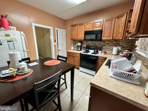 5033 16 St, Philadelphia PA  19145-4811 exterior