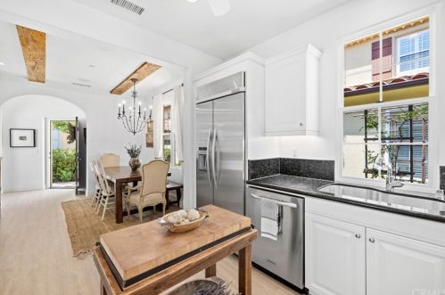 74 Bower Tree, Irvine CA  92603-0104 exterior