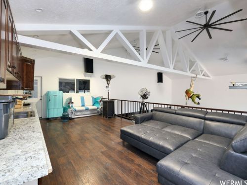 29731 Old Lincoln Hwy, Hoytsville UT 84017-9621 exterior