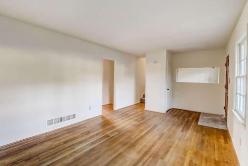 7010 Fielder Rd, Rex GA 30273-2410 exterior