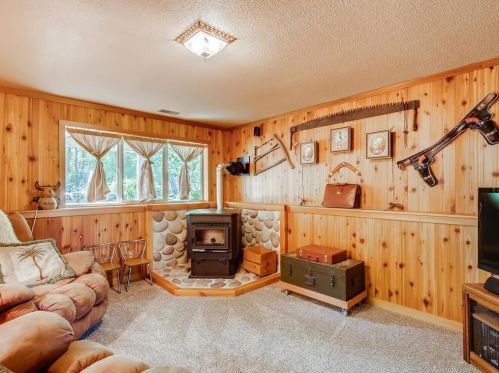 542 Bear Ave, Saint Paul MN  55127-7055 exterior