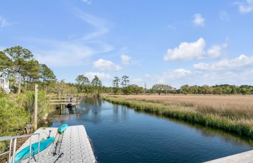 7539 Ladys Secret Ln, Awendaw SC  29429-4956 exterior
