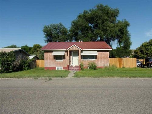 788 Main St, Vale, OR 97918-1645