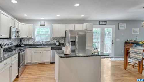 57 Amethyst Rd, Bybee VA  22963-2414 exterior