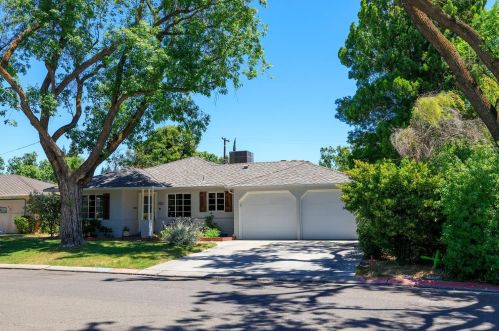 1123 Trinity Ave, Modesto, CA 95350-5819