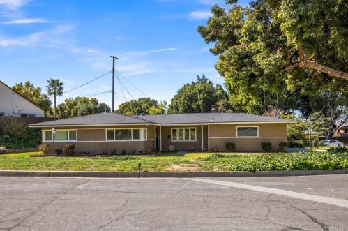 9904 Shiloh Ave, Whittier, CA 90603-1643