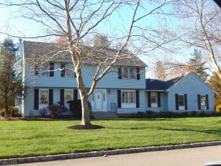 14 Pembroke Ter, Millstone, NJ 08844-2207