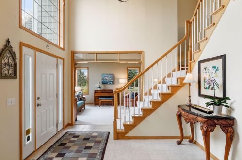 9100 Heritage Way, Saint Paul MN  55125-5034 exterior