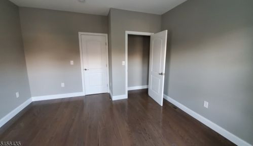 42 Central Ave, Montclair NJ  07042-2950 exterior