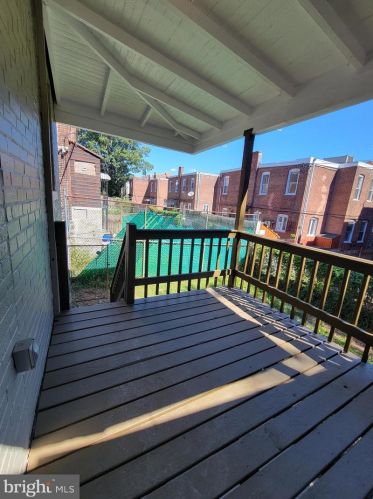 605 64 St, Philadelphia PA 19139-1004 exterior