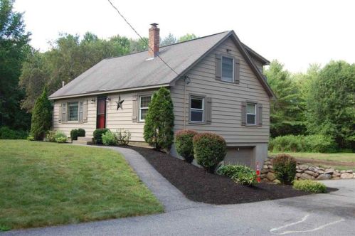 310 Stark Hwy, Goffstown, NH 03046-4414