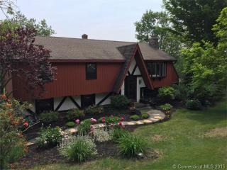 383 River Rd, Tolland, CT 06084-4040