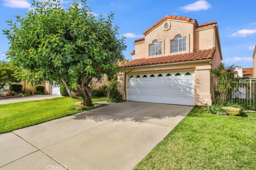 611 Brademas Ct, Simi Valley CA  93065-7064 exterior