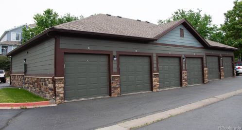 5255 Memphis St, Denver CO  80239-5223 exterior