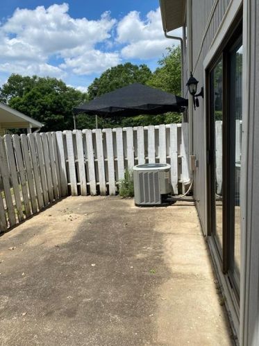 1444 Pine Log Rd, Conyers GA  30012-4738 exterior