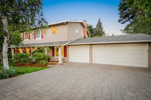 1995 Deodara Dr, Los Altos, CA 94024-7055