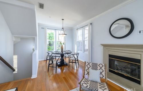 39 Tall Oak, Irvine CA  92603-4213 exterior