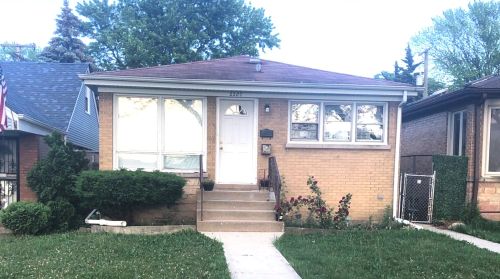 2207 Leyden Ave, River Grove, IL 60171-1872