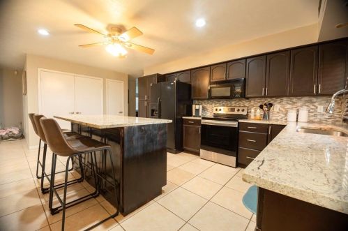 6326 Mc Cartney Ln, Garland TX 75043-5934 exterior