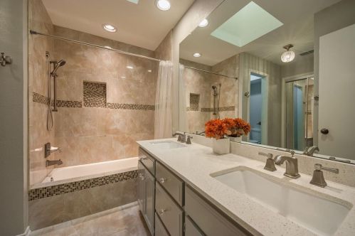 3020 Allister St, Dallas TX  75229-2461 exterior