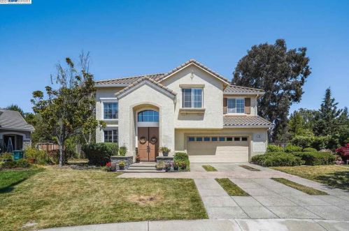 10 Brewin Ct, San Ramon, CA 94583-4789