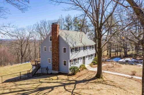 147 Ridgeview Rd, Weare, NH 03281-5934