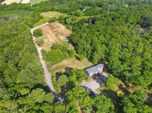 71 Beaver River Rd, Richmond, RI 02892-1135