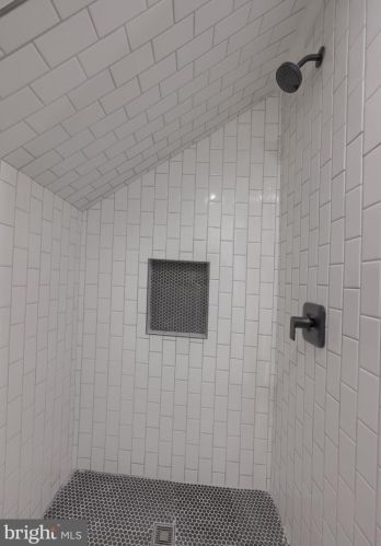 21 Mary St, Lancaster PA  17603-3424 exterior