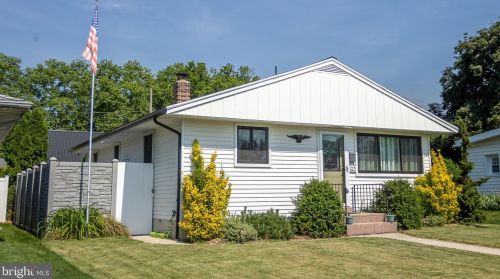 522 Moul Ave, Hanover, PA 17331-1543