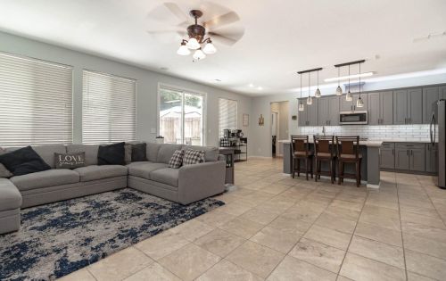 1483 Estrella Way, Turlock CA  95382-8633 exterior