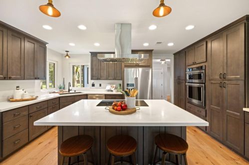 1950 Sweet Valley Rd, Folsom, CA 95762-9717