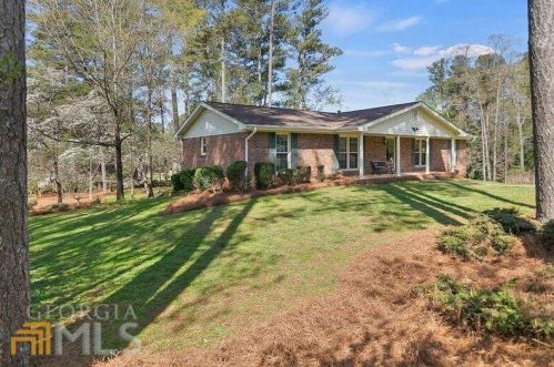4455 Reef Rd, Marietta, GA 30066-1838
