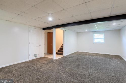 3077 Todd Ln, Lancaster PA  17601-1350 exterior