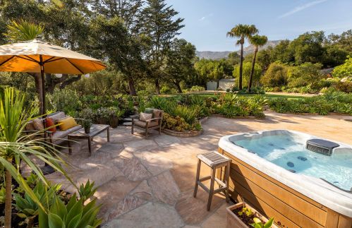 575 Mountain Dr, Santa Barbara, CA 93103-1620