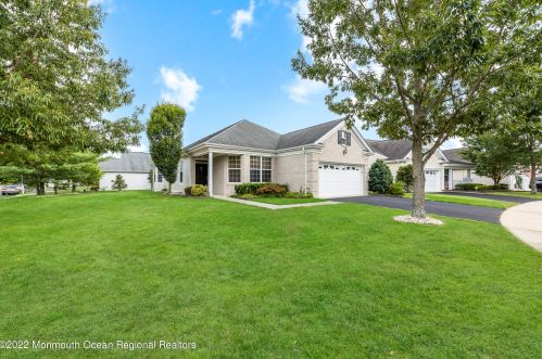 35 Heath Ln, Jackson Twp, NJ 08527-4960