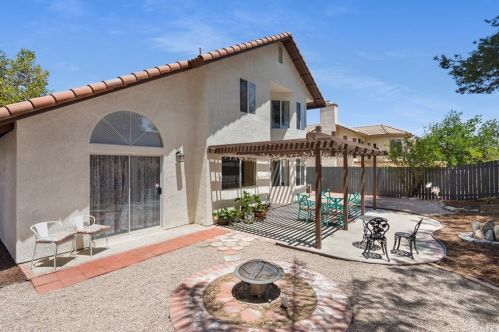 20539 Bloomfield Rd, Riverside CA  92508-2916 exterior