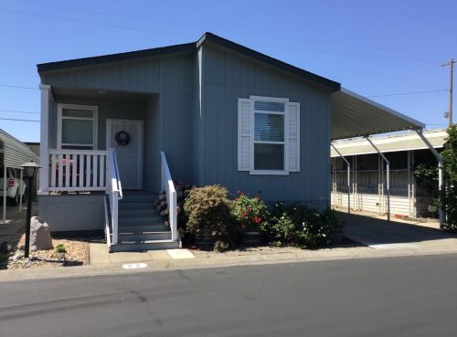 90 Buena Vista Dr, Lodi, CA 95240-0702