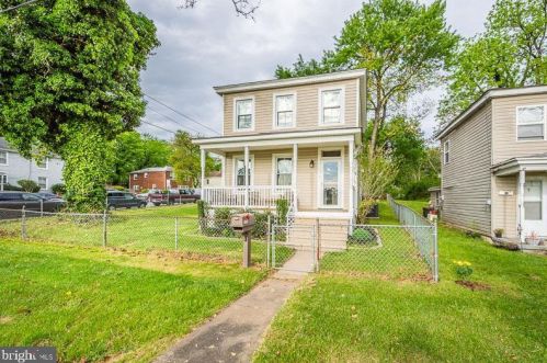 1113 Dixon St, Fredericksburg, VA 22401-7158