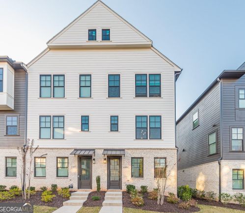 6569 Beacon Dr, Atlanta GA  30328 exterior