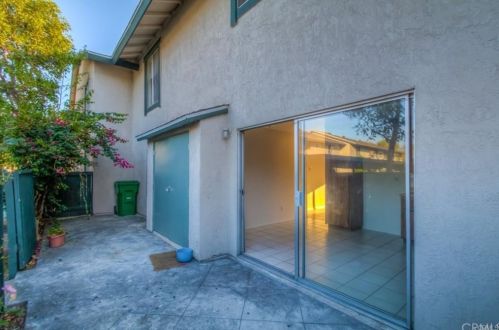 23242 Orange Ave, El Toro, CA 92630-6915