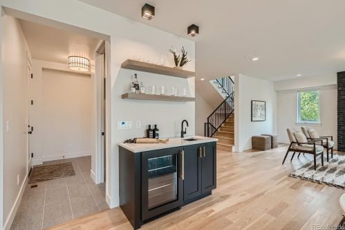 1064 Jasmine St, Denver CO  80220-4518 exterior
