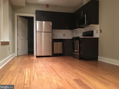 2220 16 St, Philadelphia PA  19132-4438 exterior