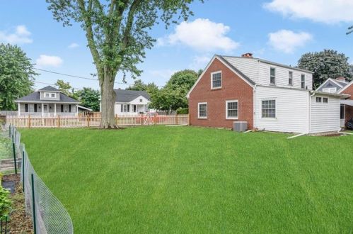 17 Daboll Ct, Warwick, RI 02889-1410