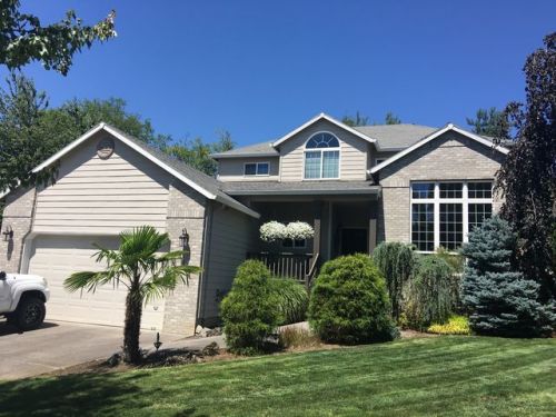 5285 Woodland Dr, Damascus OR  97080 exterior