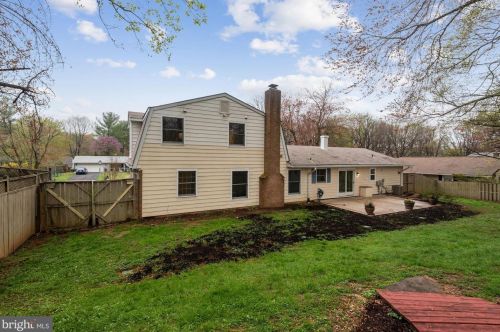 3224 Birchtree Ln, Silver Spring MD 20906-3032 exterior